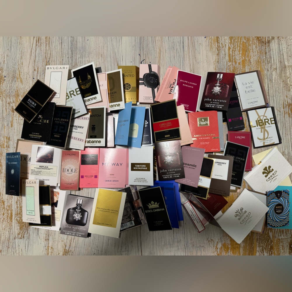 Over 50 assorted high end fragrance samples